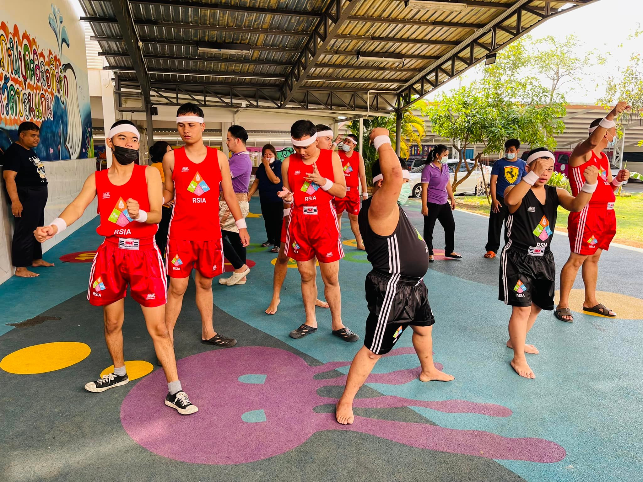 ศูนย์พัฒนาศักยภาพบุคคลออทิสติก จังหวัดขอนแก่น และสถาบันวิจัยและบริการด้านออทิซึม สำนักงานอธิการบดี มหาวิทยาลัยขอนแก่น ร่วมกันจัดโครงการการส่งเสริมทักษะกีฬา การเล่น และการนันทนาการของบุคคลที่มีภาวะออทิซึมสเปกตรัม Promotion of sports play and active recreat
